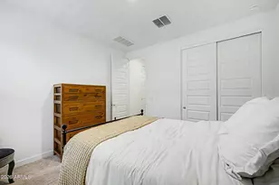 5913 S 25th Ln, Phoenix, AZ 85041 - Photo 36