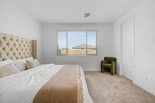 5913 S 25th Ln, Phoenix, AZ 85041 - Photo 28