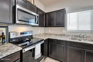 36148 W Seville Dr, Maricopa, AZ 85138 - Photo 4
