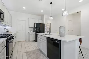5718 W Jones Ave, Phoenix, AZ 85043 - Photo 14