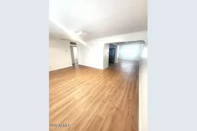 9011 S 7th Avenue, Phoenix, AZ 85041 - Photo 4