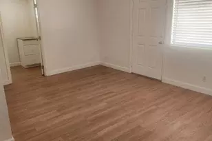 9011 S 7th Ave, Phoenix, AZ 85041 - Photo 12