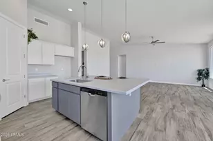 17885 N Stonebluff Rd, Maricopa, AZ 85139 - Photo 14