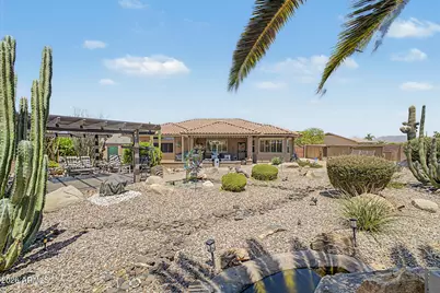 11547 E Medina Avenue, Mesa, AZ 85209 - Photo 32