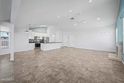 8556 W Charter Oak Road, Peoria, AZ 85381 - Photo 6