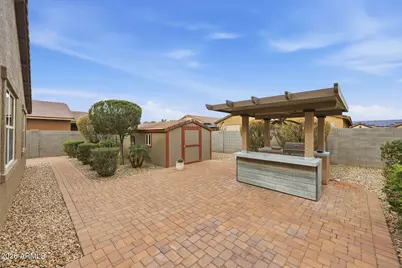 18820 W Shangri La Road, Surprise, AZ 85388 - Photo 32