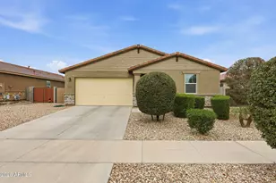 18820 W Shangri La Rd, Surprise, AZ 85388 - Photo 2