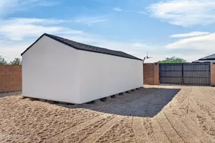 1519 E Dolores Rd, Phoenix, AZ 85086 - Photo 86