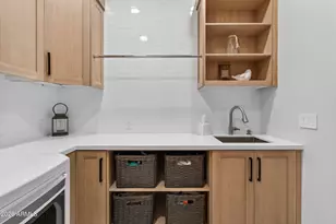 1519 E Dolores Rd, Phoenix, AZ 85086 - Photo 48