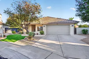 2313 E Cortez Dr, Gilbert, AZ 85234 - Photo 2