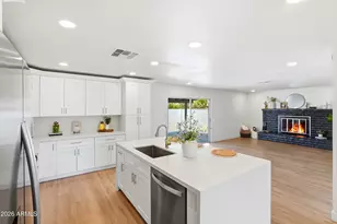 1647 E Palmcroft Dr, Tempe, AZ 85282 - Photo 4