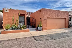 237 W Denton Ln, Phoenix, AZ 85013 - Photo 2