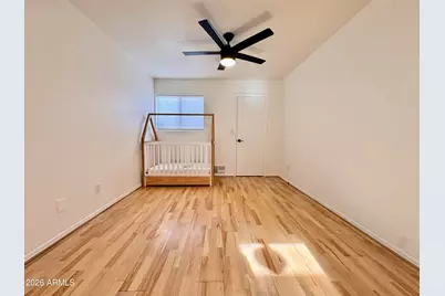 237 W Denton Lane, Phoenix, AZ 85013 - Photo 12
