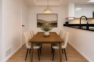 237 W Denton Ln, Phoenix, AZ 85013 - Photo 30