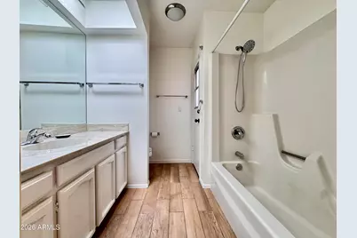 237 W Denton Lane, Phoenix, AZ 85013 - Photo 14