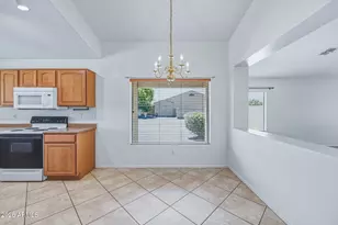 15962 W Acapulco Ln, Surprise, AZ 85379 - Photo 10