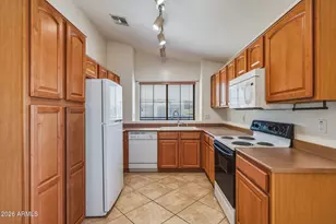 15962 W Acapulco Ln, Surprise, AZ 85379 - Photo 16