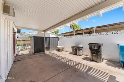 2240 W Paradise Drive, Phoenix, AZ 85029 - Photo 36