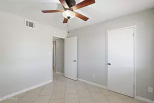 4219 W Las Palmaritas Dr, Phoenix, AZ 85051 - Photo 10