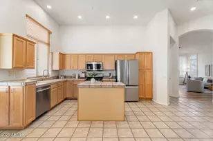 6915 W Blackhawk Dr, Glendale, AZ 85308 - Photo 20
