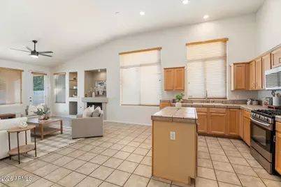 6915 W Blackhawk Drive, Glendale, AZ 85308 - Photo 14