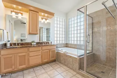 6915 W Blackhawk Drive, Glendale, AZ 85308 - Photo 8