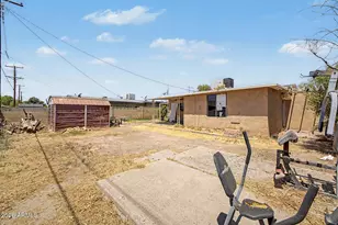 6909 W Wolf St, Phoenix, AZ 85033 - Photo 28