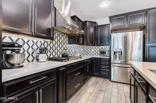 3865 E Loma Vista St, Gilbert, AZ 85295 - Photo 14