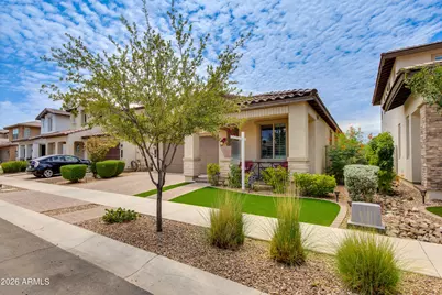 3865 E Loma Vista Street, Gilbert, AZ 85295 - Photo 2