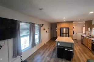 2060 N Center St, Mesa, AZ 85201 - Photo 6