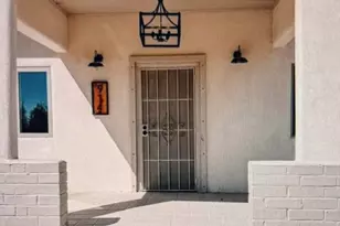 914 E 8th St, Douglas, AZ 85607 - Photo 2
