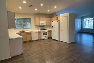 8006 W Adam Ave, Peoria, AZ 85382 - Photo 4