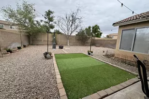 8006 W Adam Ave, Peoria, AZ 85382 - Photo 12