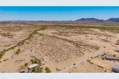 38500 W Willetta Street #-, Tonopah, AZ 85354 - Photo 2