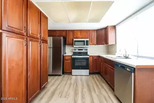 6627 S 44th St St, Phoenix, AZ 85042 - Photo 2