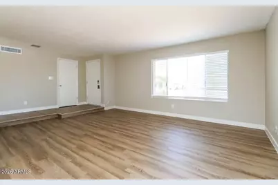 6627 S 44th St Street, Phoenix, AZ 85042 - Photo 8