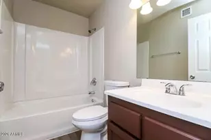 6627 S 44th St St, Phoenix, AZ 85042 - Photo 4