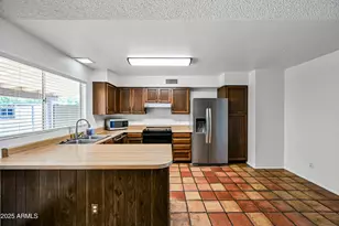 1252 E El Parque Dr, Tempe, AZ 85282 - Photo 8