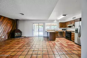 1252 E El Parque Dr, Tempe, AZ 85282 - Photo 4