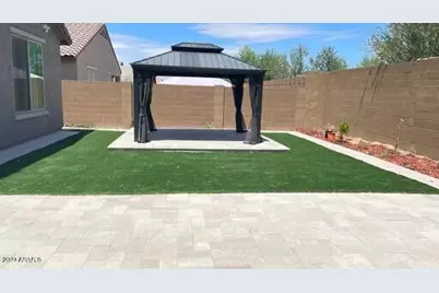 9512 W Fallen Leaf Lane, Peoria, AZ 85383 - Photo 2
