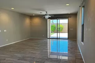 9512 W Fallen Leaf Ln, Peoria, AZ 85383 - Photo 8