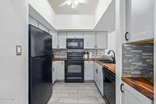 14002 N 49th Ave, Glendale, AZ 85306 - Photo 8