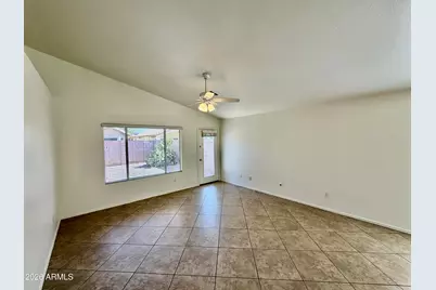 141 W Shannon Street, Gilbert, AZ 85233 - Photo 10