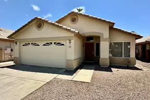 141 W Shannon St, Gilbert, AZ 85233 - Photo 2