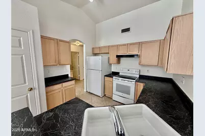 141 W Shannon Street, Gilbert, AZ 85233 - Photo 6