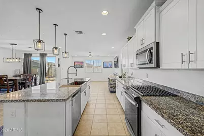 11014 W Marguerite Avenue, Tolleson, AZ 85353 - Photo 6