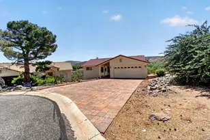 1812 Reading Ln, Prescott, AZ 86301 - Photo 2
