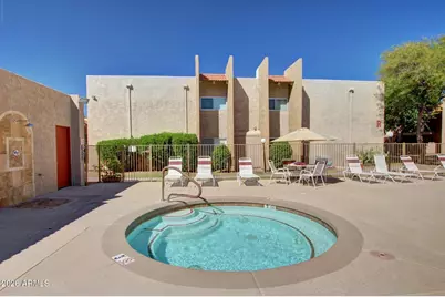 5525 E Thomas Road #R13, Phoenix, AZ 85018 - Photo 28