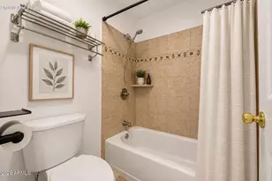 5525 E Thomas Rd, Phoenix, AZ 85018 - Photo 12