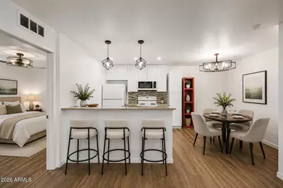 5525 E Thomas Road #R13, Phoenix, AZ 85018 - Photo 4